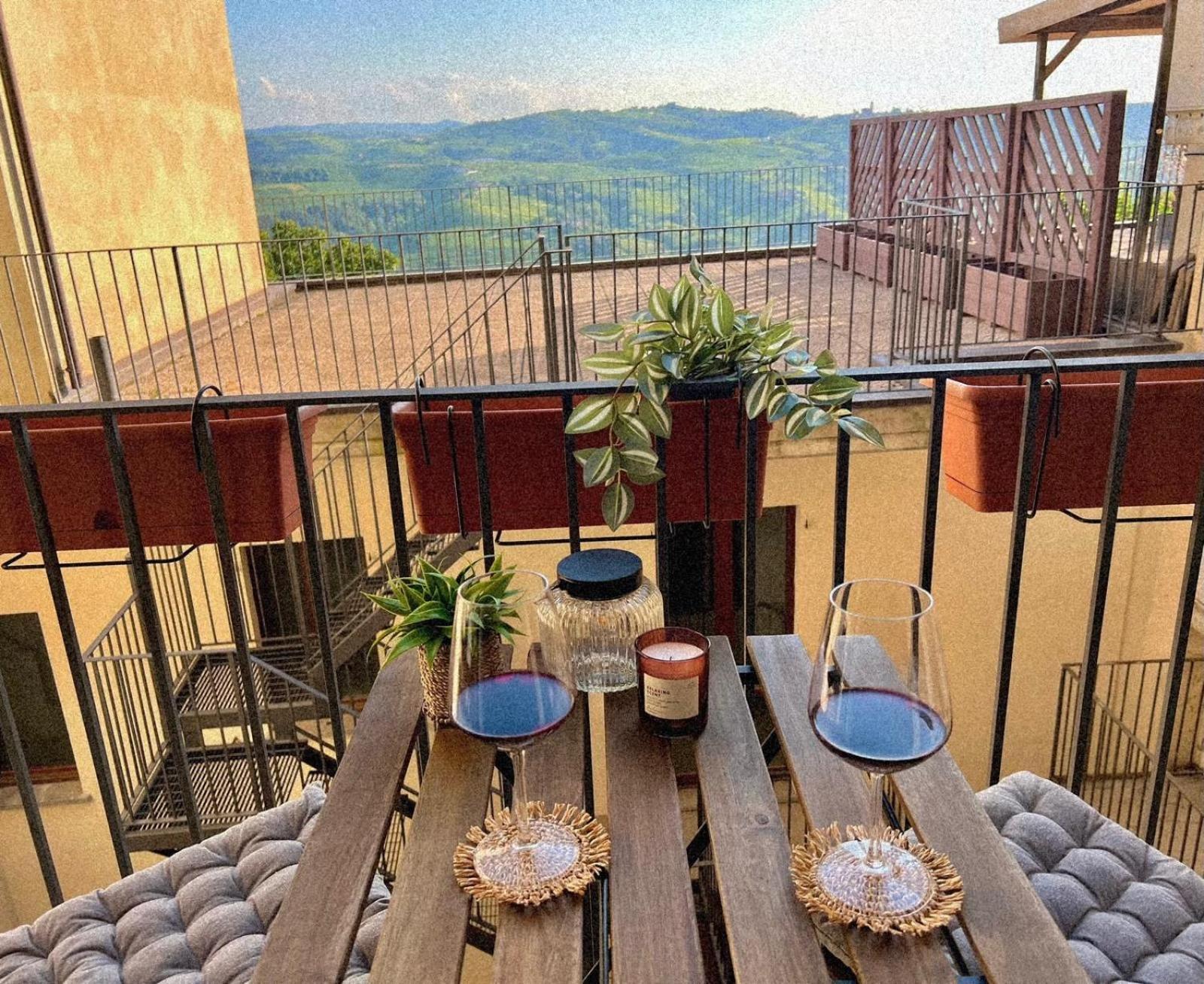 Calosso Wine View Escape Exterior foto